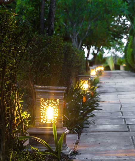 Mullins Turf And Lawn Care LLC Residential Landscape Lighting